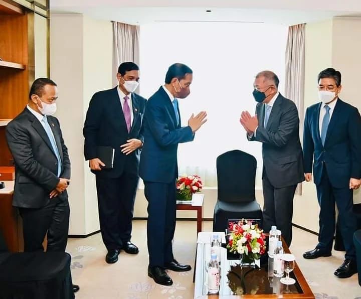 Presiden Jokowi Bertemu Chairman Hyundai Motor Group
