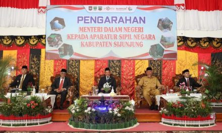 Informasi Kian Terbuka, Mendagri Minta ASN Ubah Budaya Kerja Lebih Profesional