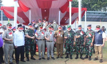 Meriahkan Gerakan Pembagian 10 Juta Bendera Merah Putih, DKI Jakarta gelar Apel Akbar