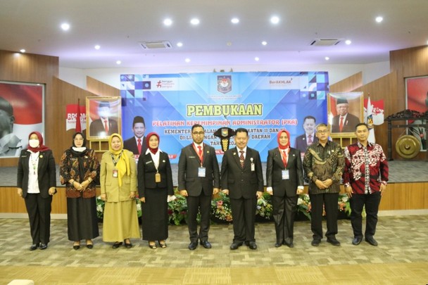 Kepala BPSDM Kemendagri Tekankan Pentingnya Kompetensi BerAKHLAK dan Manajerial bagi Peserta Pelatihan Kepemimpinan Administrator