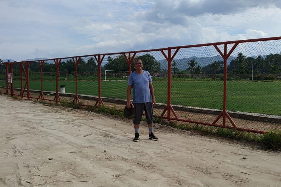 Wako Riza Falepi Di Akhir Masa Jabatan Masih Bersemangat Membangun Trek Lari Di samping Lapangan Bola Batang Agam Tanjung Pauh, Sudah Bisa Dipakai, Mari Jogging Disini!