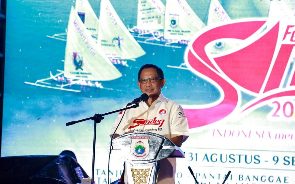 Mendagri Puji Filosofi Perahu Sandeq dan Semangat Pasandeq