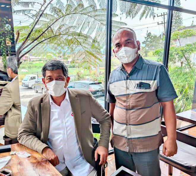 Air Mata Sersan Nainggolan dihadapan Jenderal Doni Monardo. Ini kisahnya