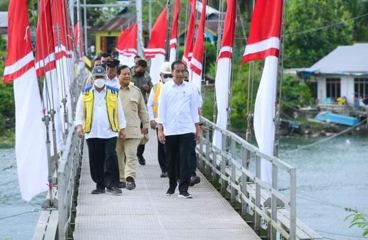 Resmikan Jembatan Gantung Wear Fair, Presiden: Penting untuk Mobilitas Orang dan Barang