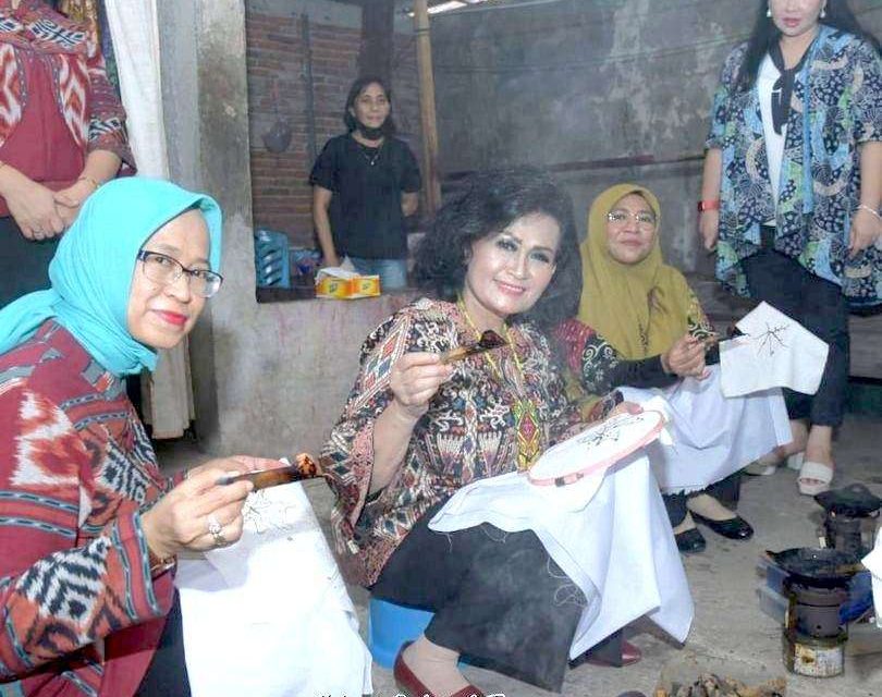 Gelar Pameran Menjelang HANTARU 2022, Pembina IKAWATI Kementerian ATR/BPN Dorong UMKM Semakin Naik Kelas