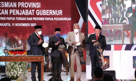 Mendagri: Rangkul Semua Pihak untuk Membangun Stabilitas di 3 DOB Papua