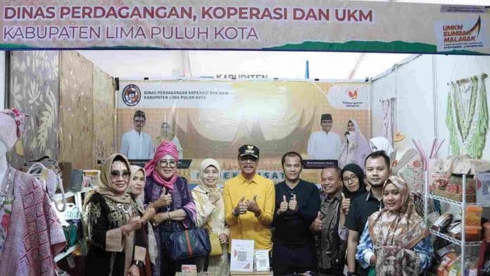 UMKM Dan UP3HP Lima Puluh Kota Unjuk Gigi Di “UMKM Sumbar Malagak 2022”
