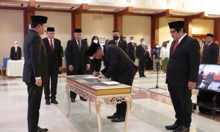 Lantik Pejabat Pimpinan Tinggi Madya, Menteri ATR/Kepala BPN Imbau Bangun Sistem dalam Rangka Kemudahan Berusaha