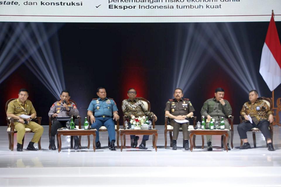 Hadapi Tantangan Global 2023, Pemerintah Tingkatkan Stabilitas Politik, Hukum, Keamanan dan Pengawasan