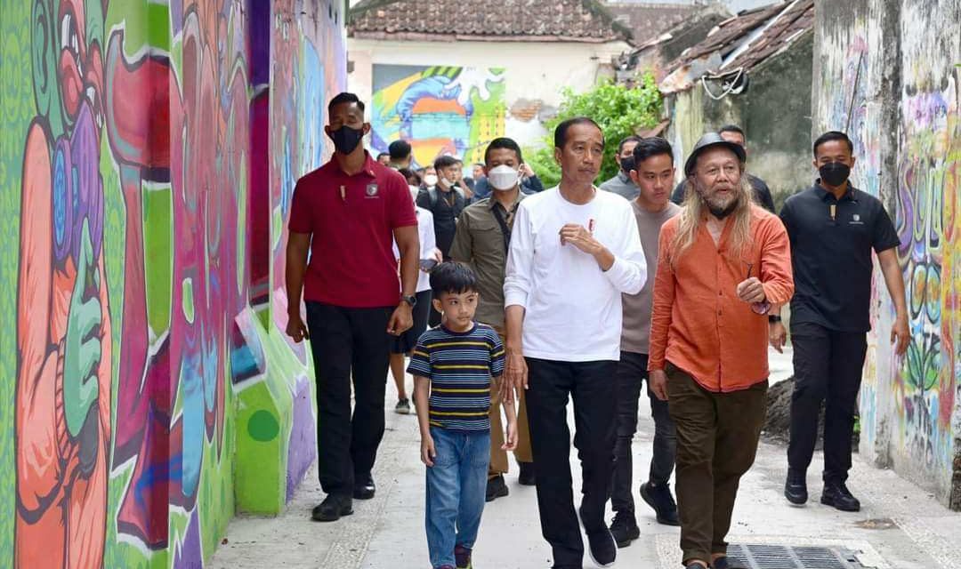 Presiden Jokowi Kunjungi Mas Don Art Center Kota Surakarta