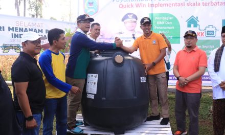 HUT Kota Payakumbuh yang ke-52, Pemko Payakumbuh menyerahkan bantuan Akses air minum sebanyak 420 Sambungan Rumah