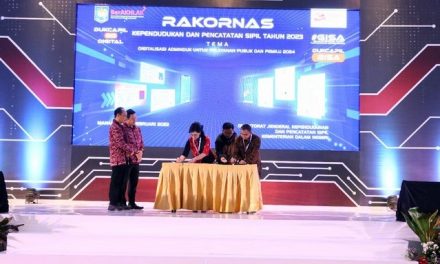 Dirjen Zudan Minta Kadis Dukcapil  Ajarkan Solusi pada Mahasiswa Magang