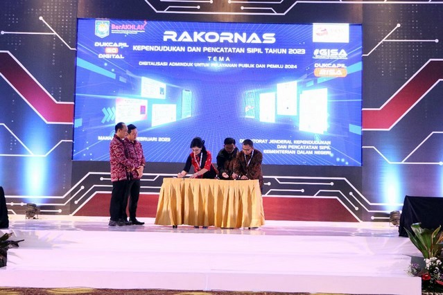 Dirjen Zudan Minta Kadis Dukcapil  Ajarkan Solusi pada Mahasiswa Magang