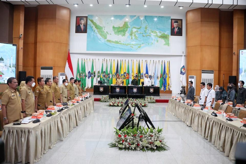 Kendalikan Inflasi, Mendagri Minta Pemda Waspadai 4 Komoditas