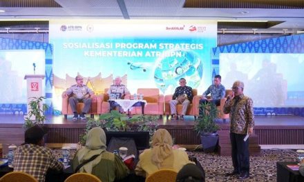 Dukung Program PTSL, Anggota Komisi II DPR RI: Salah Satu Hak Asasi Manusia yang Harus Dilindungi