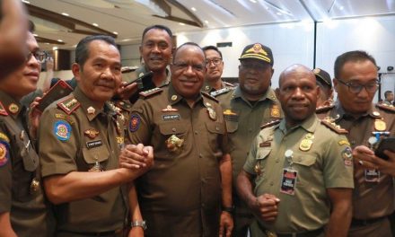 Wamendagri Dorong Satpol PP dan Satlinmas Tingkatkan Profesionalitas