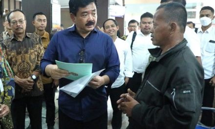 Menteri ATR/Kepala BPN Tinjau Inovasi dan Progres Digitalisasi Layanan Pertanahan di Kantah Kabupaten Sukoharjo