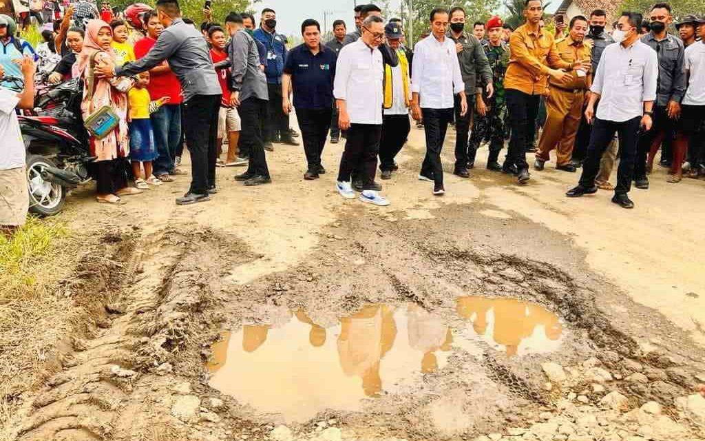Pemerintah Pusat Segera Bantu Perbaiki Ruas Jalan Rusak di Lampung