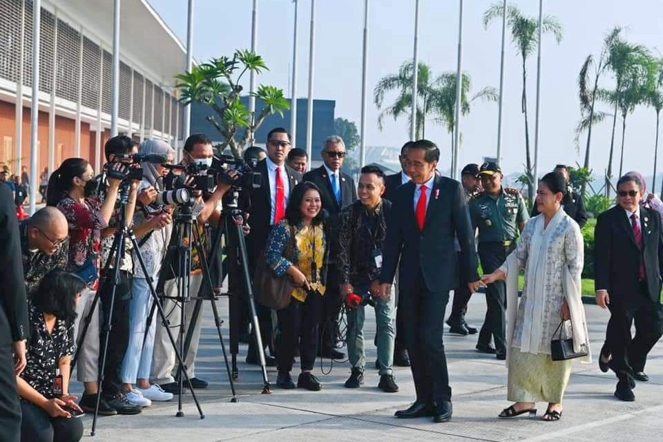 Presiden Jokowi dan Ibu Iriana Lakukan Kunjungan Kerja ke Singapura dan Malaysia