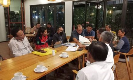 Kakanwil BPN Kaltim Melakukan Pertemuan Dengan Ketua Adat Dayak Diinisiasi Ketua Umum JPKP
