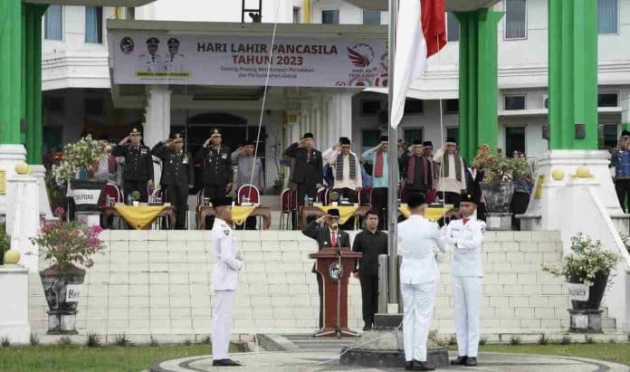 Bupati Safaruddin Irup Upacara Peringatan Hari Lahir Pancasila 2023