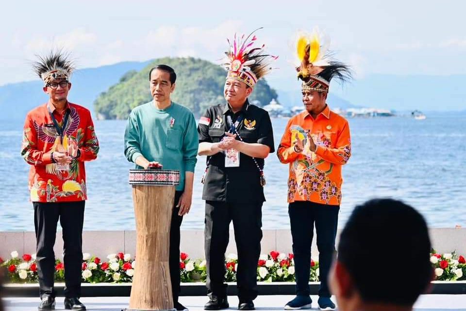Buka Papua Street Carnival, Presiden Yakini Anak Muda Papua Mampu Lakukan Lompatan Besar