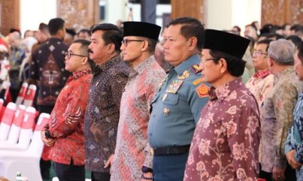 Menteri ATR/Kepala BPN Hadiri Peringatan Hari Konstitusi dan HUT ke-78 MPR RI