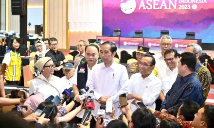 Presiden Jokowi Nyatakan Kesiapan Indonesia Gelar KTT Ke-43 ASEAN di Jakarta