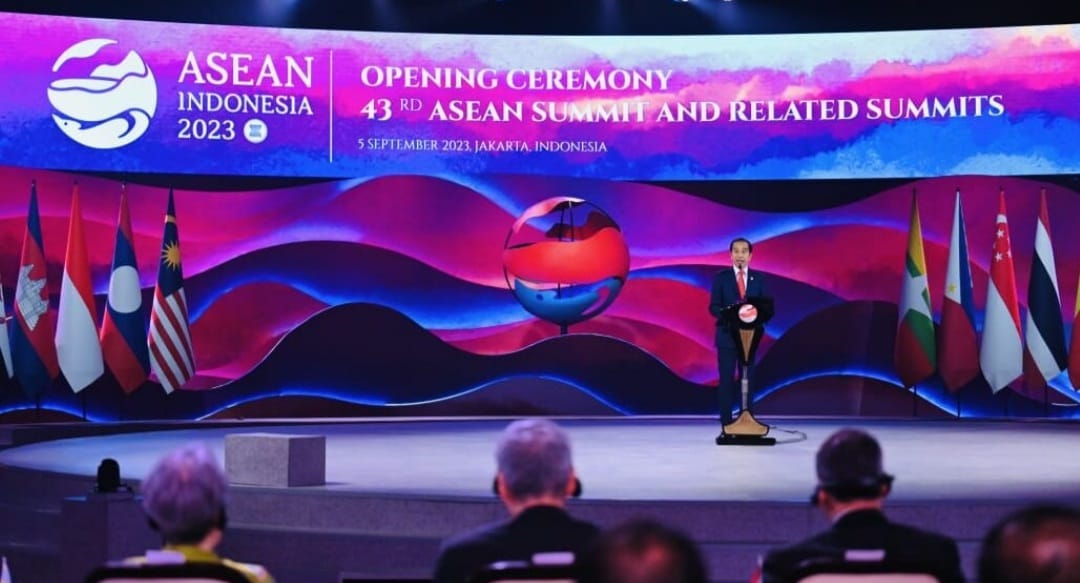 Presiden Jokowi Resmi Buka KTT Ke-43 ASEAN