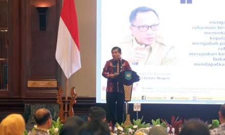 Kemendagri Minta Gubernur Awasi Pelaksanaan Reformasi Birokrasi di Daerah