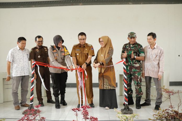 Pj. Wali Kota Payakumbuh Hadiri Acara Siaga Pengawasan Satu Tahun Menuju Pemilu 2024