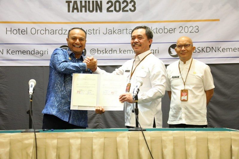 Tingkatkan Pelayanan kepada Masyarakat, 22 Pemda Teken Komitmen dengan BSKDN Kemendagri Terapkan Puja Indah