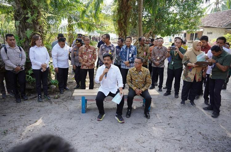 113,8 Hektare TORA Hasil Pelepasan Kawasan Hutan Diserahkan kepada Masyarakat Desa Rebo di Bangka
