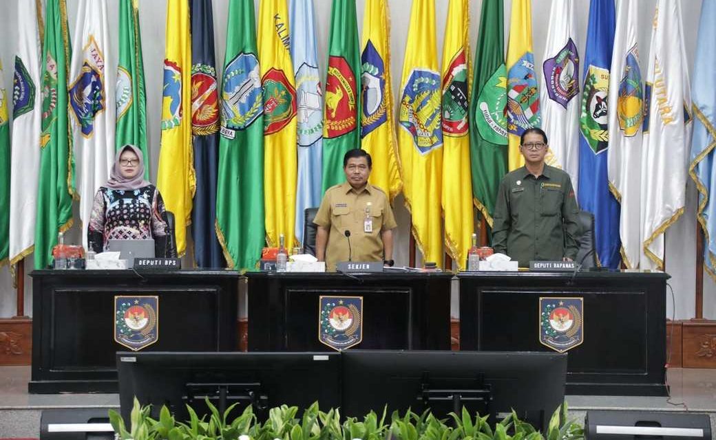Sekjen Kemendagri Minta Daerah dengan Inflasi Tinggi Waspada dan Segera Lakukan Langkah Pengendalian