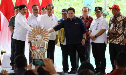 Menteri ATR/Kepala BPN Dampingi Presiden Jokowi Groundbreaking dan Meninjau Kawasan IKN