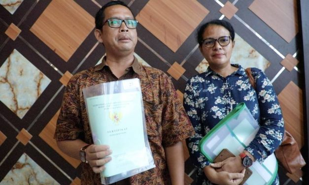 Terima Sertipikat Tanah, Penginjil dari Pekanbaru: Program yang Langsung Menjawab Kebutuhan Rakyat