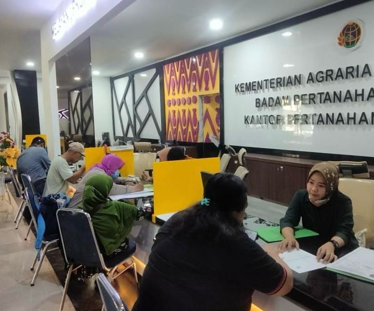 PELATARAN, Solusi bagi Masyarakat untuk Urus Administrasi Pertanahan di Akhir Pekan