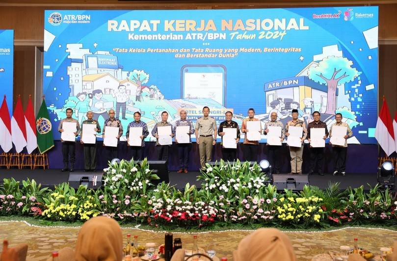 Ikut Sukseskan Program Strategis, Kementerian ATR/BPN Beri Penghargaan kepada 12 Instansi