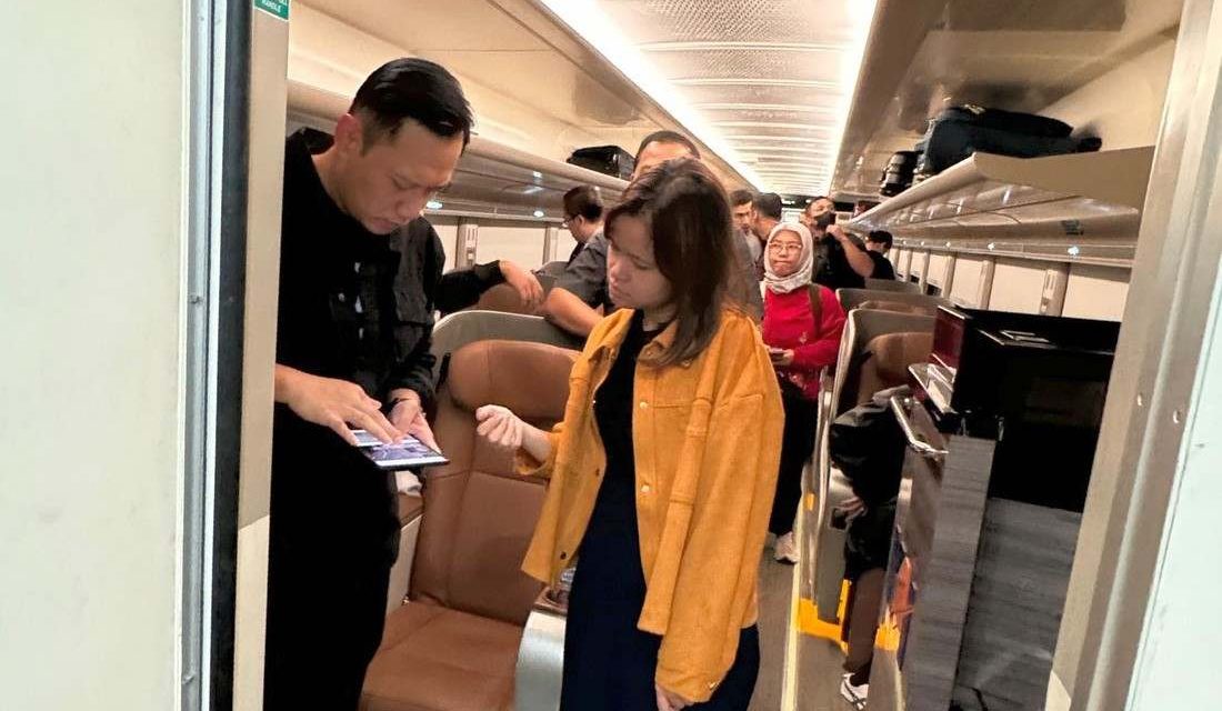 Kunjungi Yogyakarta, Menteri AHY Laju Darat dengan Kereta Taksaka