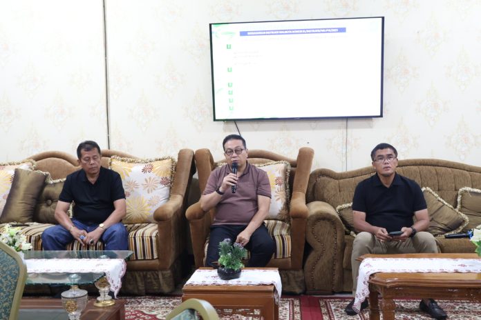 Pj Wali Kota Perintahkan Menambah Armada Untuk Penanggulangan Sampah yang Menumpuk