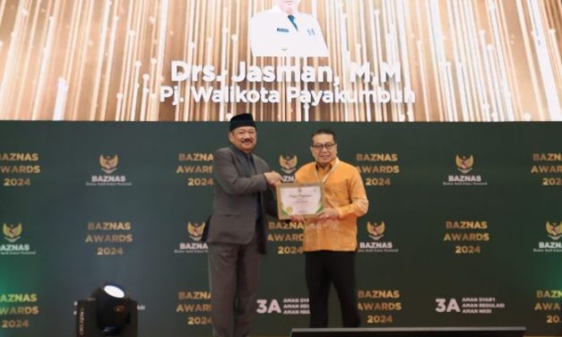 Terima Baznas Awards 2024, Jasman : Zakat juga untuk Menggerakkan Perekonomian Masyarakat