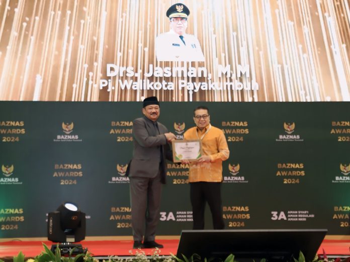 Terima Baznas Awards 2024, Jasman : Zakat juga untuk Menggerakkan Perekonomian Masyarakat