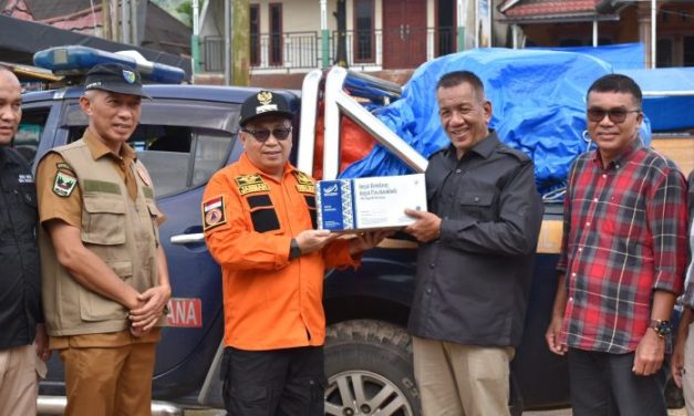 Pj Wali Kota Jasman Antarkan 300 Kg Rendang Payakumbuh Untuk Pesisir Selatan