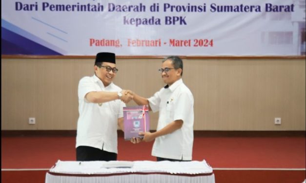 Pemko Payakumbuh Serahkan LKPD tahun 2023