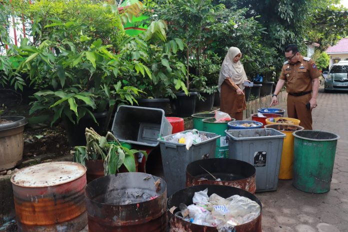 Sidak di Dua Tempat, Pj Wali Kota : Ingatkan Sampah yang Dihasilkan Telah Terpilah