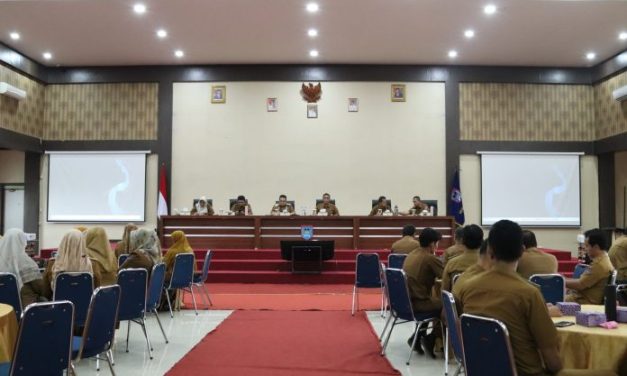 Rapat Evaluasi Penanganan Sampah, Pj Wako Jasman Kembali Ajak Masyarakat Untuk Pilah dan Olah Sampah Secara Mandiri