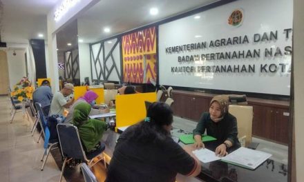 Warga Apresiasi Program PELATARAN, Menteri AHY: Kami Ingin Permudah Warga Dapatkan Kepastian Hukum