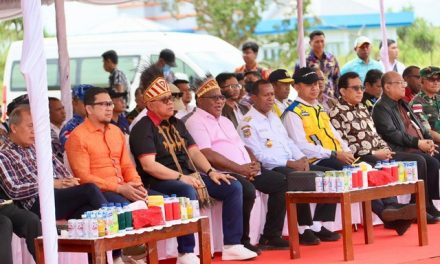 Wamendagri Tegaskan Komitmen Pemerintah Percepat Proses Pembangunan di 4 DOB