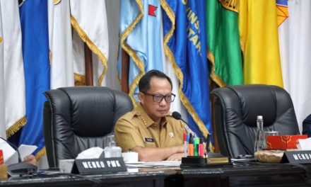 Mendagri Minta Pemda Jangan Terlena Meski Angka Inflasi Nasional Terkendali