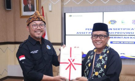BPN Kota Depok Serahkan 149 Sertifikat Elektronik Milik Pemkot dan 7 Sertifikat Aset Pemprov Jawa Barat